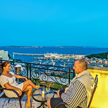 Grand Gozo Hotel 4*