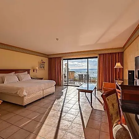 Grand Gozo 4* Għajnsielem