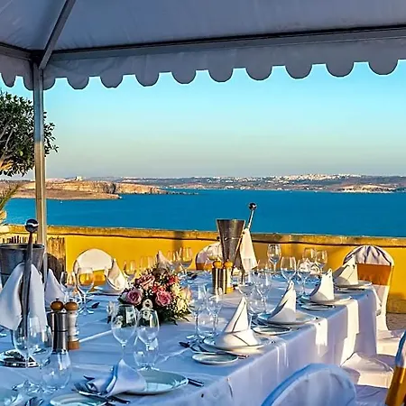 Grand Gozo Hotel